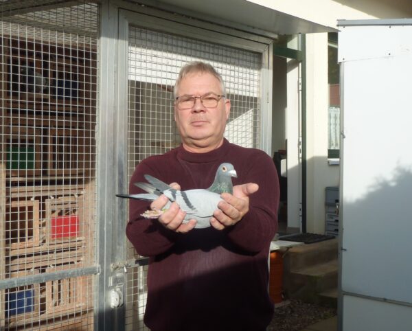 Total Auction: Achmed Krämer - Part 1 (Gebr. Leideman)